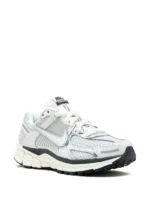 Nike Zoom Vomero 5 Photon Dust Metallic Silver - Image 2
