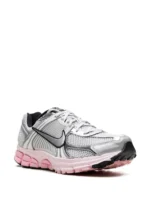 Nike Zoom Vomero 5 Photon Dust Pink Foam - Image 2