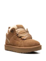 UGG Lowmel Chestnut - Image 5