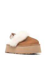 UGG Funkette Slipper Chestnut - Image 4